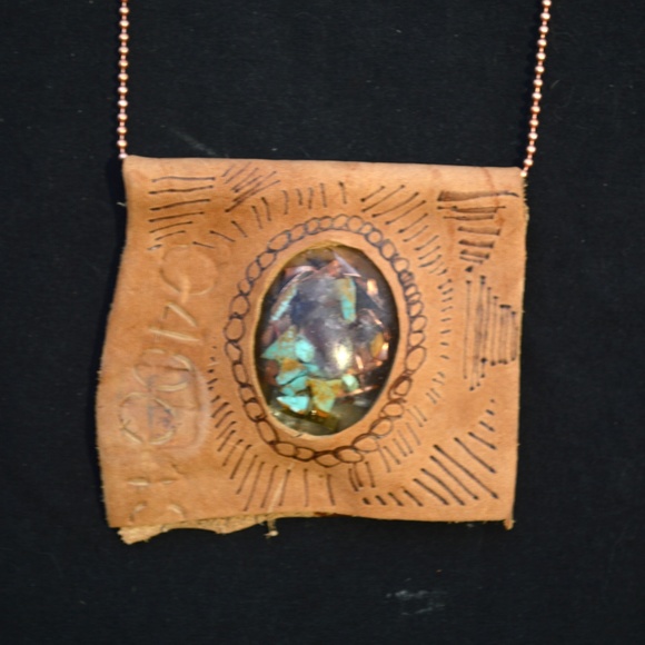 Manassa Turquoise Cabochon Genuine Leather Pendant - Picture 4 of 5